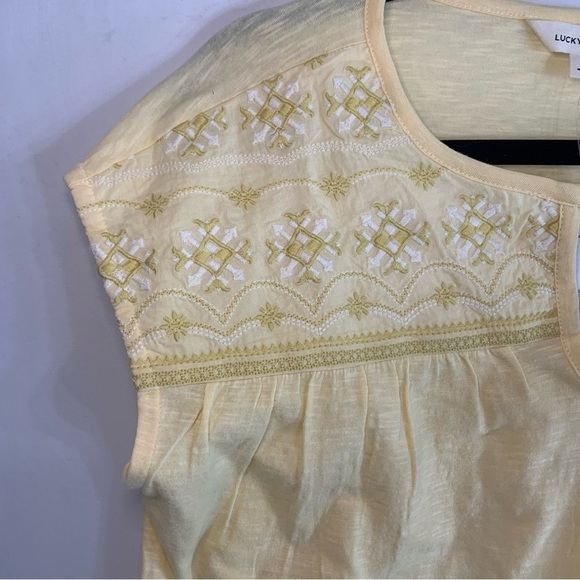 NWT Lucky Brand Yellow Embroidered Tassel Blouse, size S - Picture 4 of 9